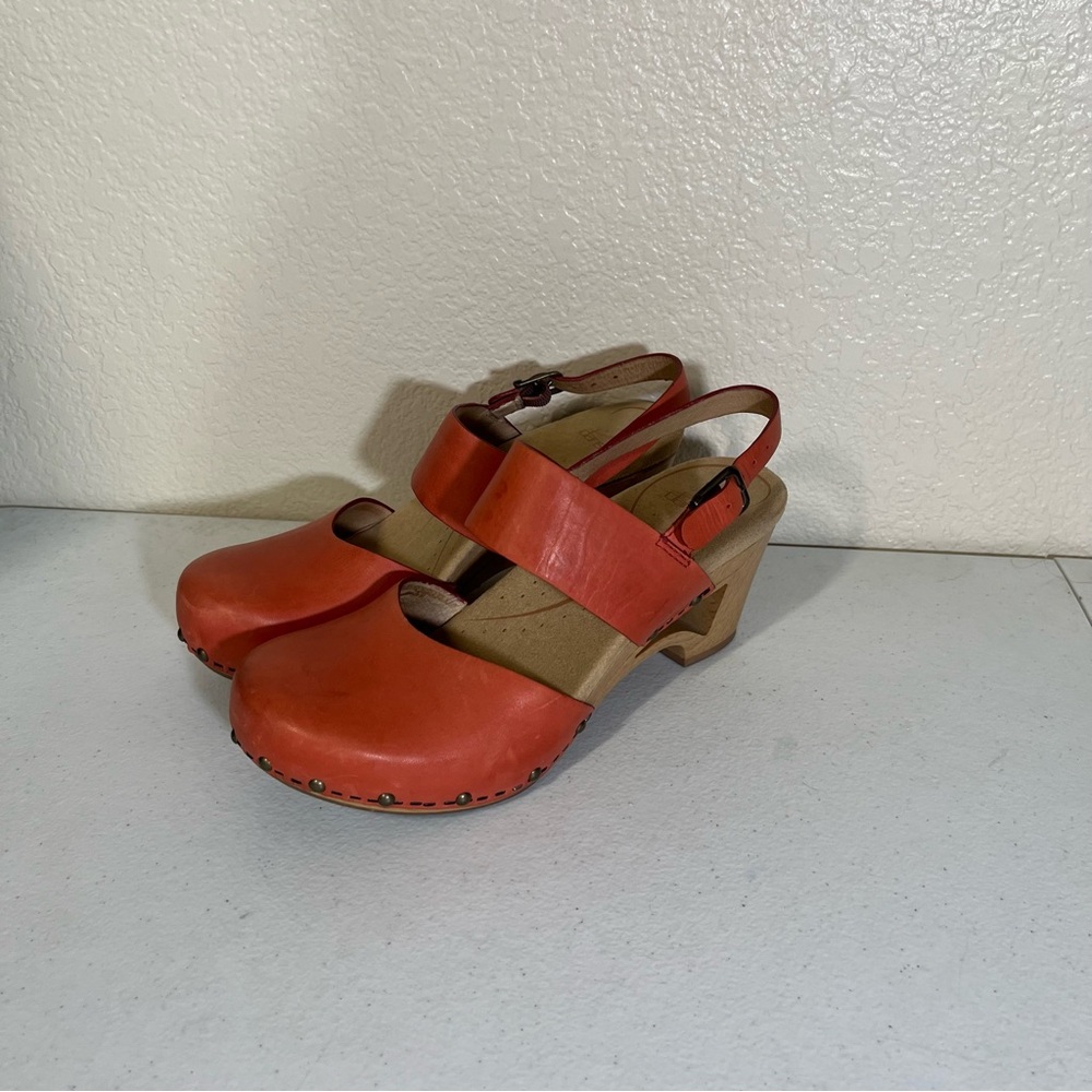 Dansko Orange Leather Clog Sandal with Slingback Strap